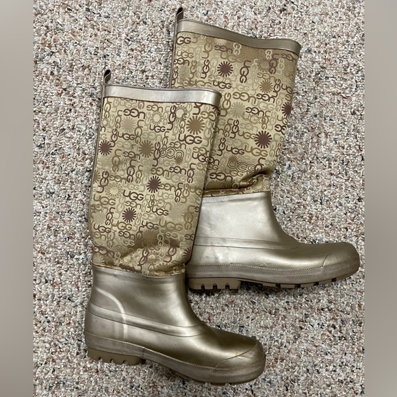 UGG Shoes Ugg Sn 570 Wallingford Gold Logo Rain Boots Tall Poshmark